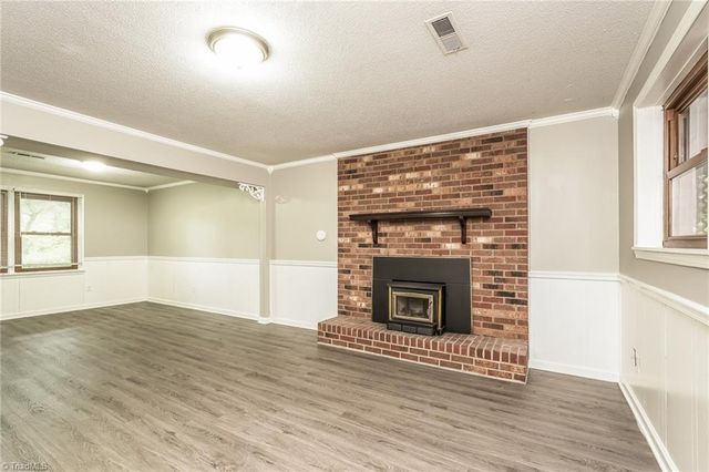 4290 Mashie Drive, Pfafftown, NC 27040
