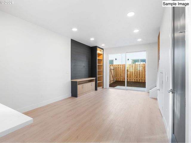 6213 Ne Stanton St, Portland, OR 97213