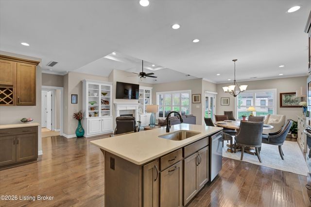 9329 Cross Meadows Cir, Louisville, KY 40291