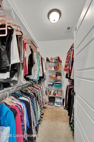 9329 Cross Meadows Cir, Louisville, KY 40291