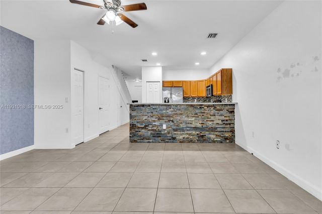 3549 W 89th Pl 3549, Hialeah, FL 33018