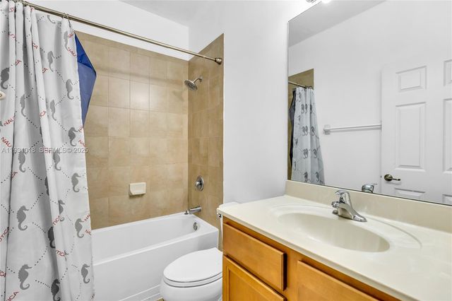 3549 W 89th Pl 3549, Hialeah, FL 33018