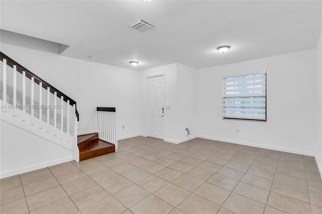 3549 W 89th Pl 3549, Hialeah, FL 33018