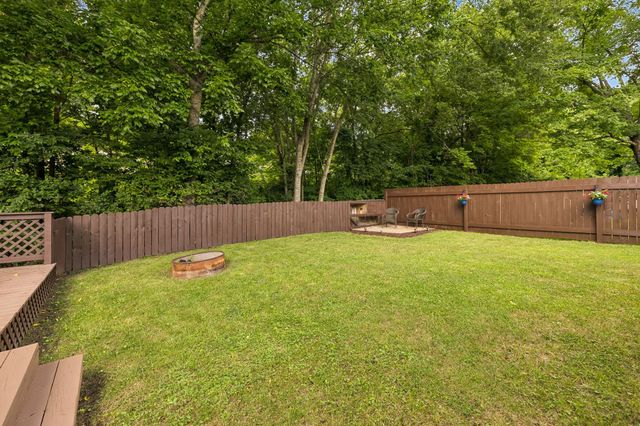 200 Cullum Ave, Dickson, TN 37055