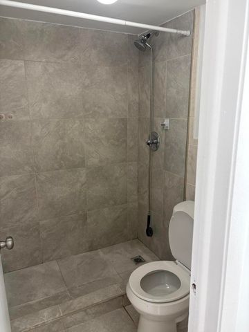 19761 SW 114th Avenue 240, Miami, FL 33157