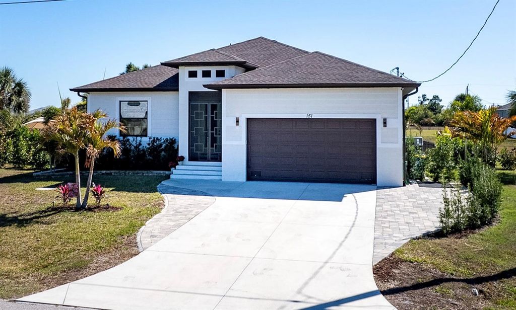 Image 2 of property listing at 151 LIME TREE PARK, Rotonda West, FL 33947
