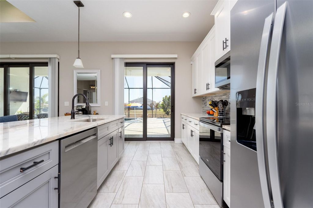 Image 24 of property listing at 151 LIME TREE PARK, Rotonda West, FL 33947