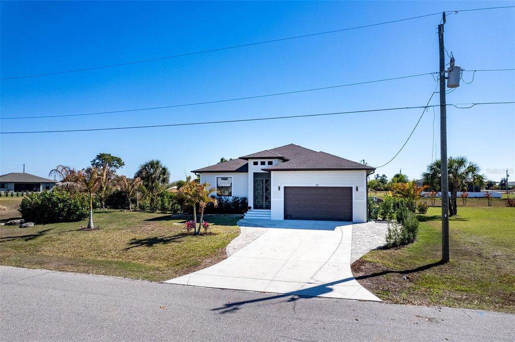 Image 48 of property listing at 151 LIME TREE PARK, Rotonda West, FL 33947