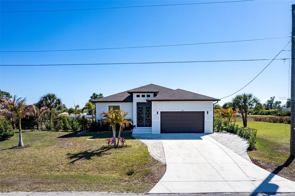 Image 49 of property listing at 151 LIME TREE PARK, Rotonda West, FL 33947