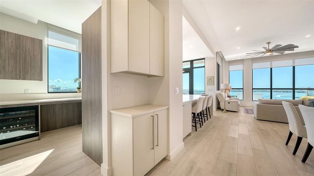 33 S PALM AVENUE 901, Sarasota, FL 34236