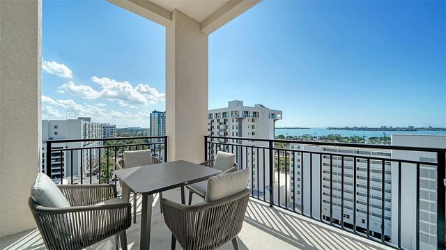 33 S PALM AVENUE 901, Sarasota, FL 34236