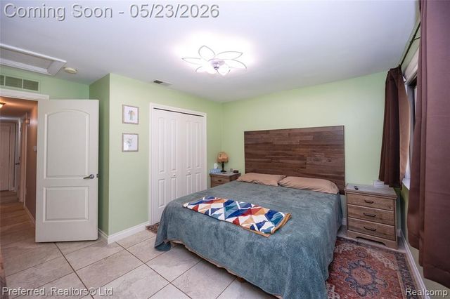 7315 Gilman Street, Westland, MI 48185