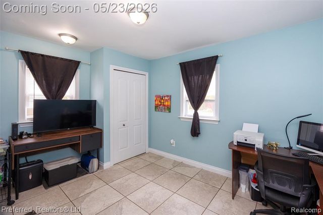 7315 Gilman Street, Westland, MI 48185