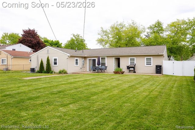 7315 Gilman Street, Westland, MI 48185