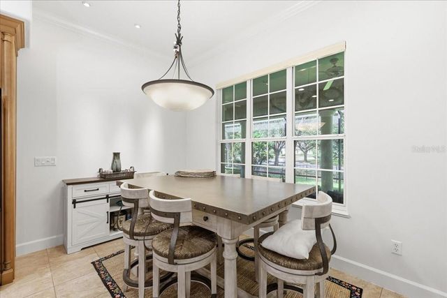 6124 FOXFIELD COURT, Windermere, FL 34786