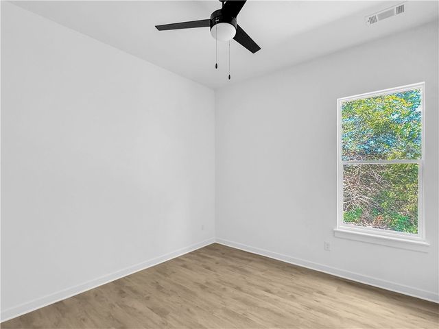 2811 N Grey Squirrel Drive, Fayetteville, AR 72704