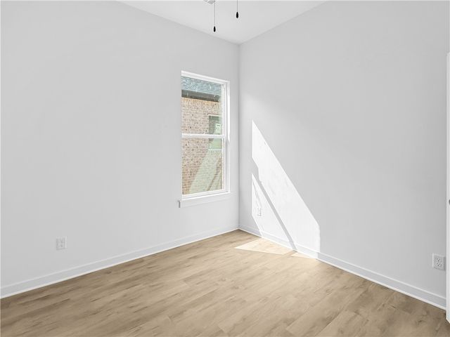 2811 N Grey Squirrel Drive, Fayetteville, AR 72704