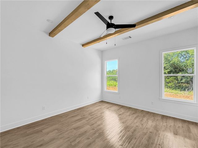 2811 N Grey Squirrel Drive, Fayetteville, AR 72704