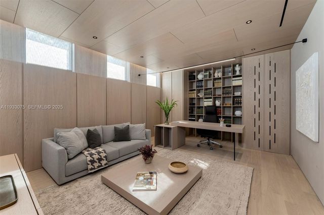 661 Melaleuca Ln, Miami, FL 33137