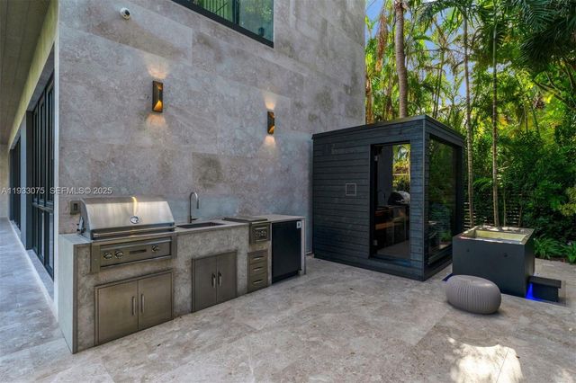 661 Melaleuca Ln, Miami, FL 33137