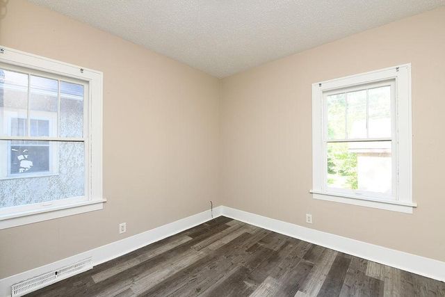 901 5th Street S, Moorhead, MN 56560