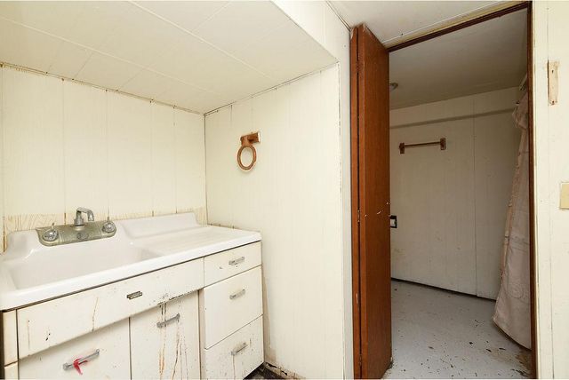 901 5th Street S, Moorhead, MN 56560