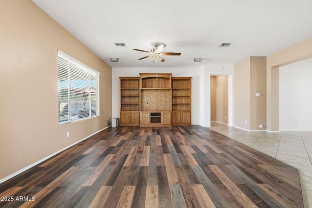 146 W BLUE LAGOON Drive, Casa Grande, AZ 85122