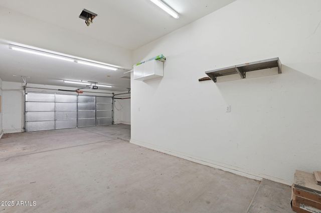 146 W BLUE LAGOON Drive, Casa Grande, AZ 85122