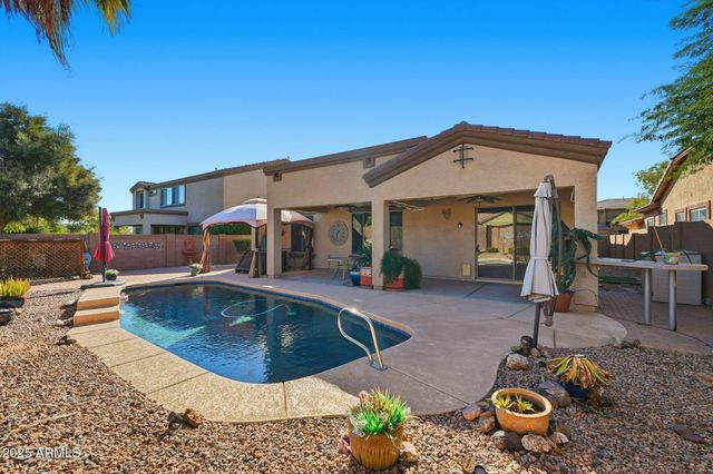 146 W BLUE LAGOON Drive, Casa Grande, AZ 85122