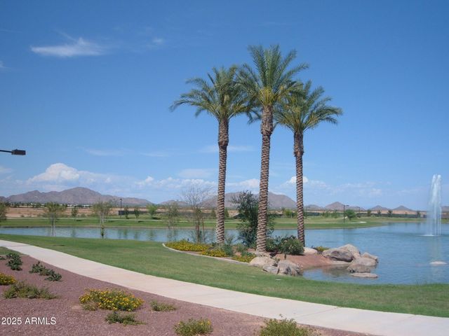 146 W BLUE LAGOON Drive, Casa Grande, AZ 85122