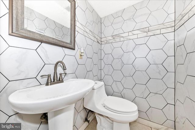7804 EPSILON DR, Derwood, MD 20855