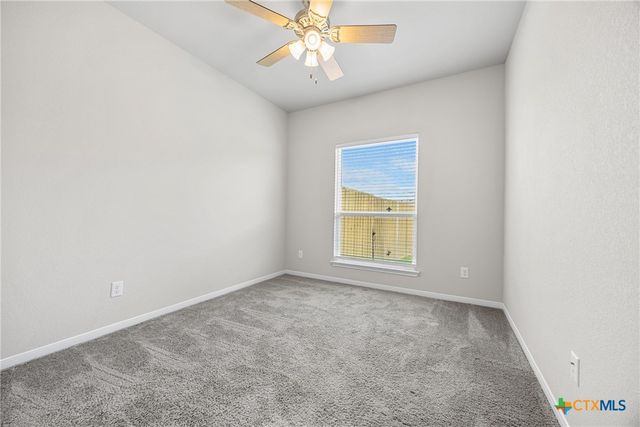 1041 Lakeway Crossing Drive, Temple, TX 76502