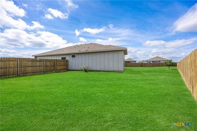 1041 Lakeway Crossing Drive, Temple, TX 76502
