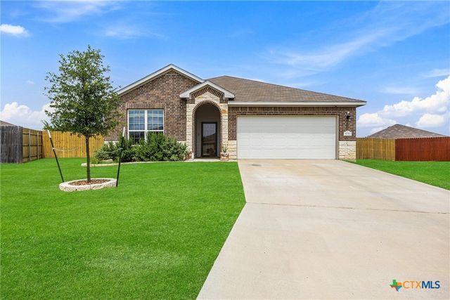 1041 Lakeway Crossing Drive, Temple, TX 76502