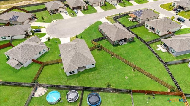 1041 Lakeway Crossing Drive, Temple, TX 76502