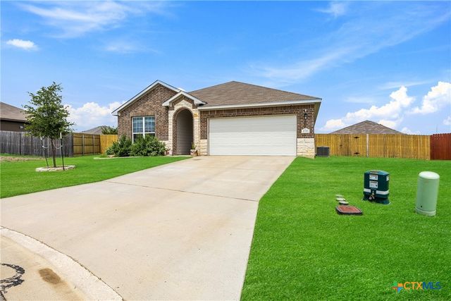 1041 Lakeway Crossing Drive, Temple, TX 76502
