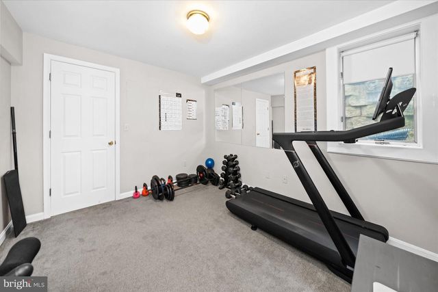 716 REGENCY HILL DR, Hockessin, DE 19707