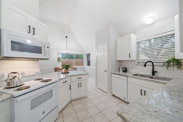 4805 Slade Ben Lane, Alvin, TX 77511