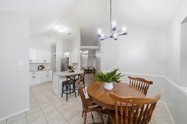 4805 Slade Ben Lane, Alvin, TX 77511