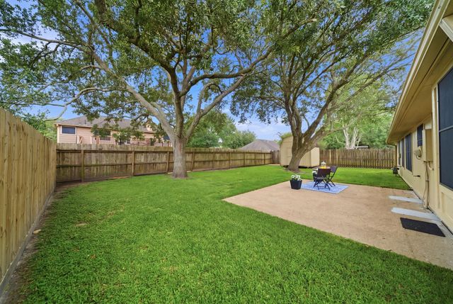 4805 Slade Ben Lane, Alvin, TX 77511