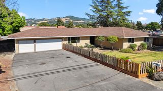2360 Corby Ave, Santa Rosa, CA 95407