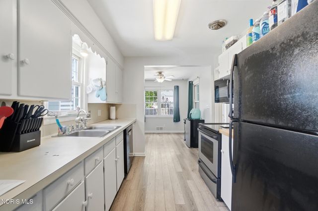 3506 Beverly Drive, Toledo, OH 43614