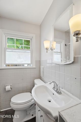 3506 Beverly Drive, Toledo, OH 43614