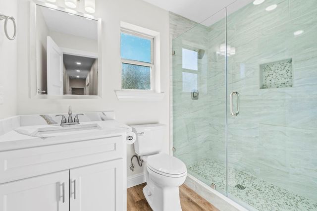 171 Pearl Court, Onalaska, TX 77360