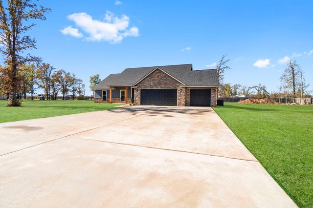 171 Pearl Court, Onalaska, TX 77360