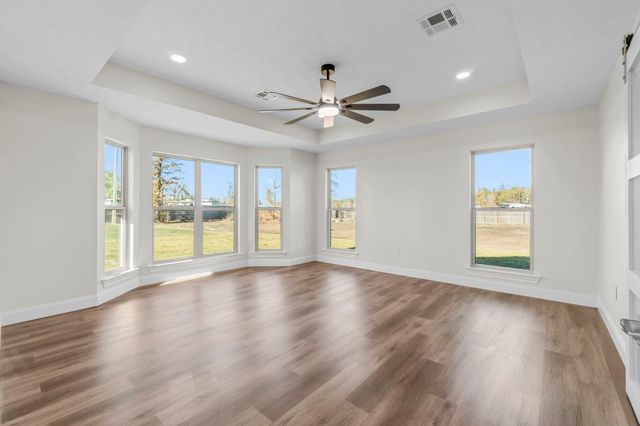 171 Pearl Court, Onalaska, TX 77360