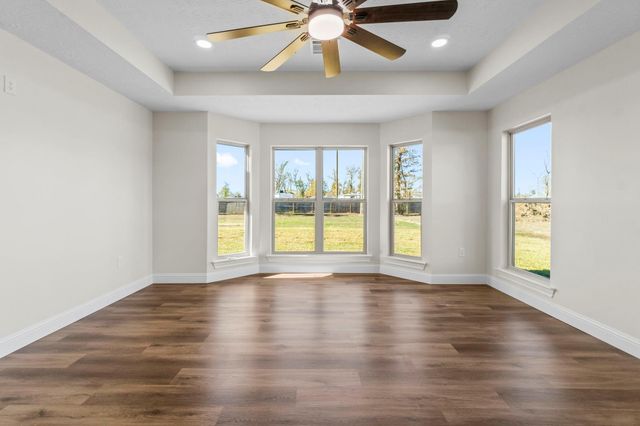 171 Pearl Court, Onalaska, TX 77360