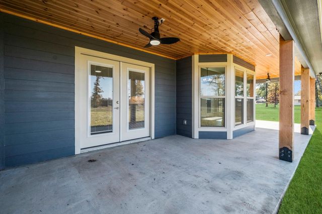 171 Pearl Court, Onalaska, TX 77360