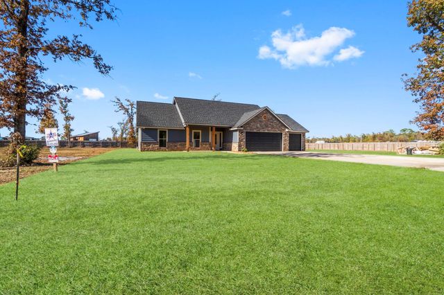 171 Pearl Court, Onalaska, TX 77360