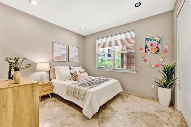 5142 Warner Avenue 109, Huntington Beach, CA 92649